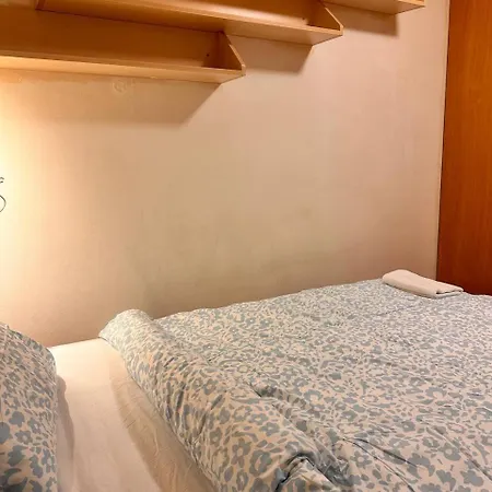 Apartmans Turgenevova - Ostravska With Free Parking *