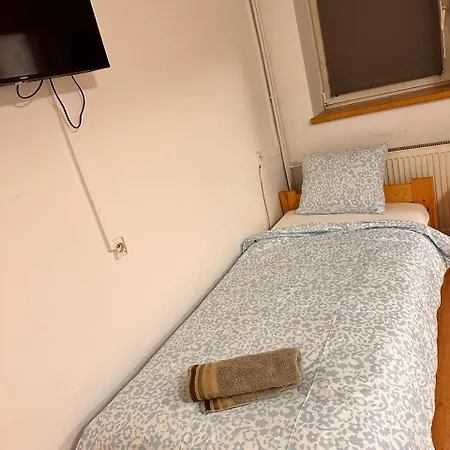 Apartmans Turgenevova - Ostravska With Free Parking